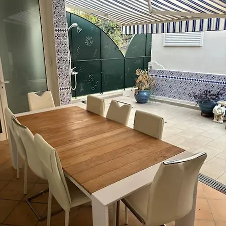 Elegance Et Detente, Piscine Chauffee, Terrasse Et Garage Prive A *